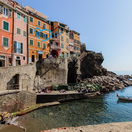 Il Mare Di Ada:Seaside Apartament In Riomaggiore Exteriör bild